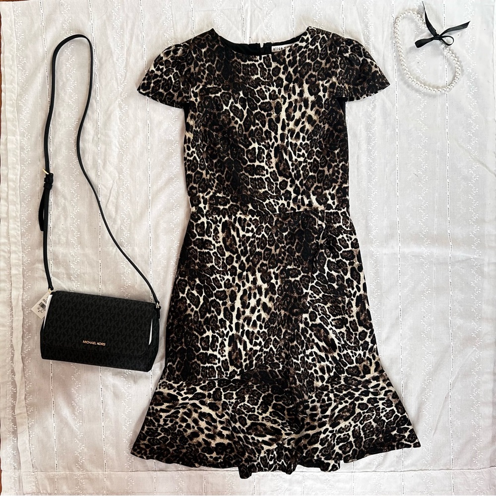 Alice + Olivia Kirby Metallic Cotton-blend Leopard-jacquard Mini Dress